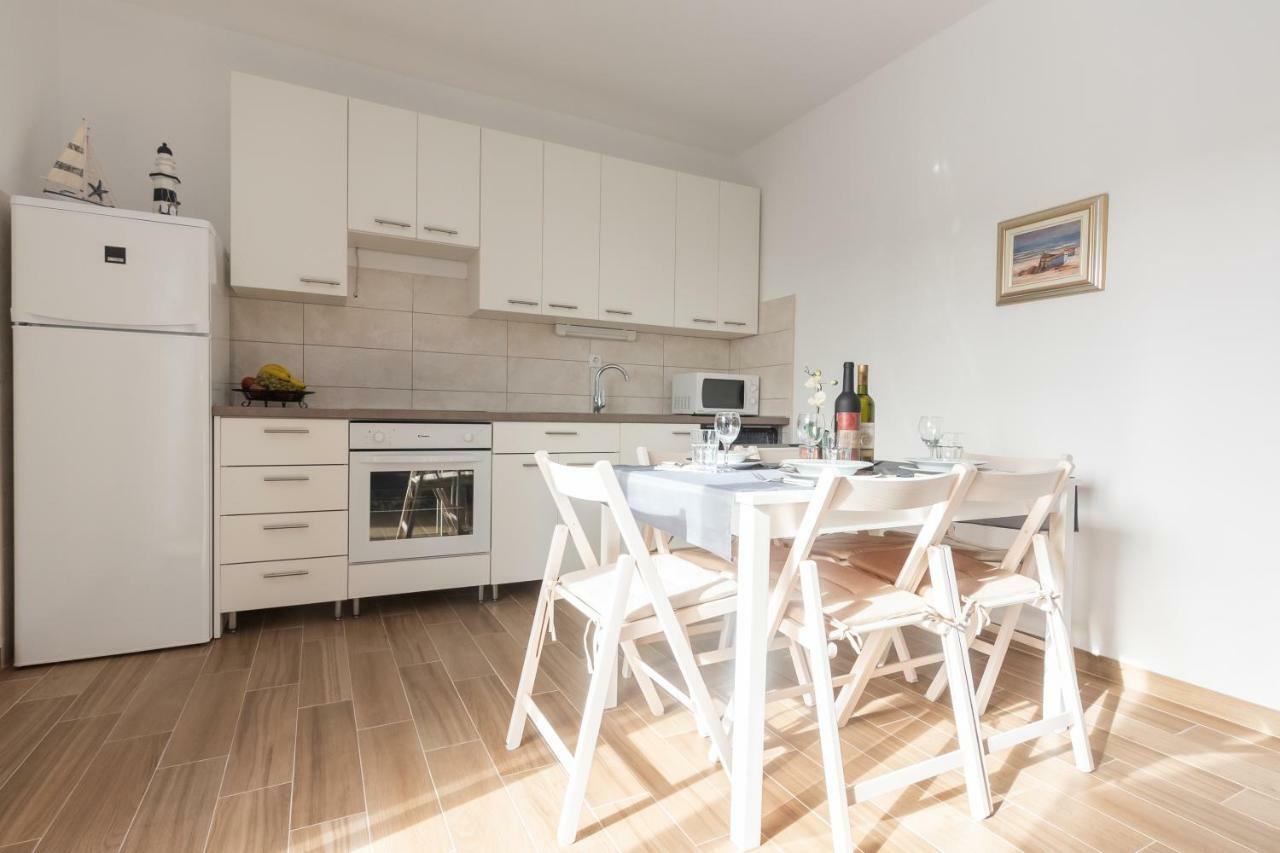 זאדאר Apartman Lipotica Diklo מראה חיצוני תמונה