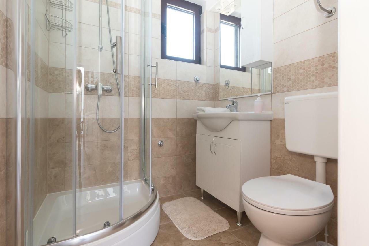 זאדאר Apartman Lipotica Diklo מראה חיצוני תמונה