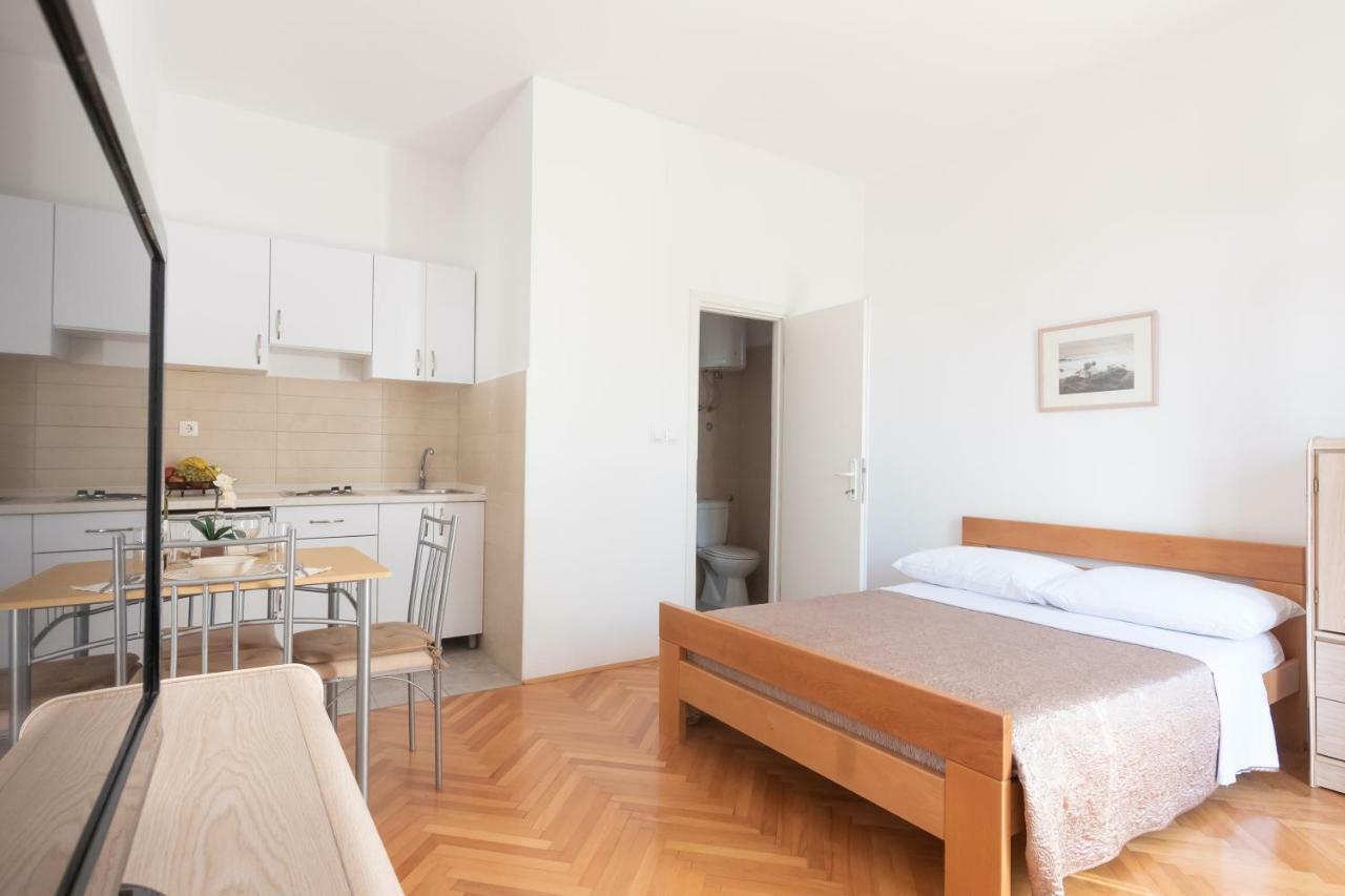 זאדאר Apartman Lipotica Diklo מראה חיצוני תמונה
